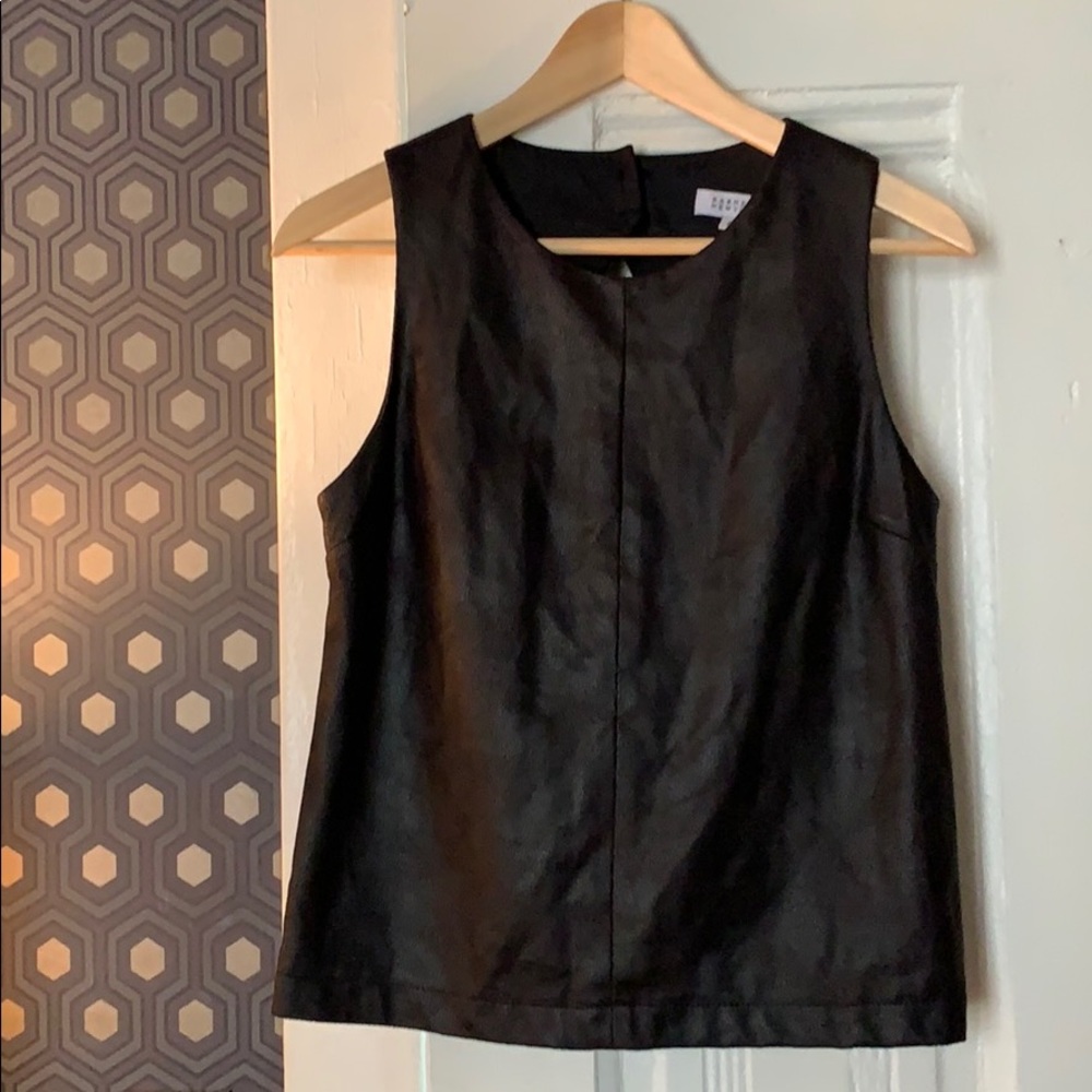 Barney’s New York black top